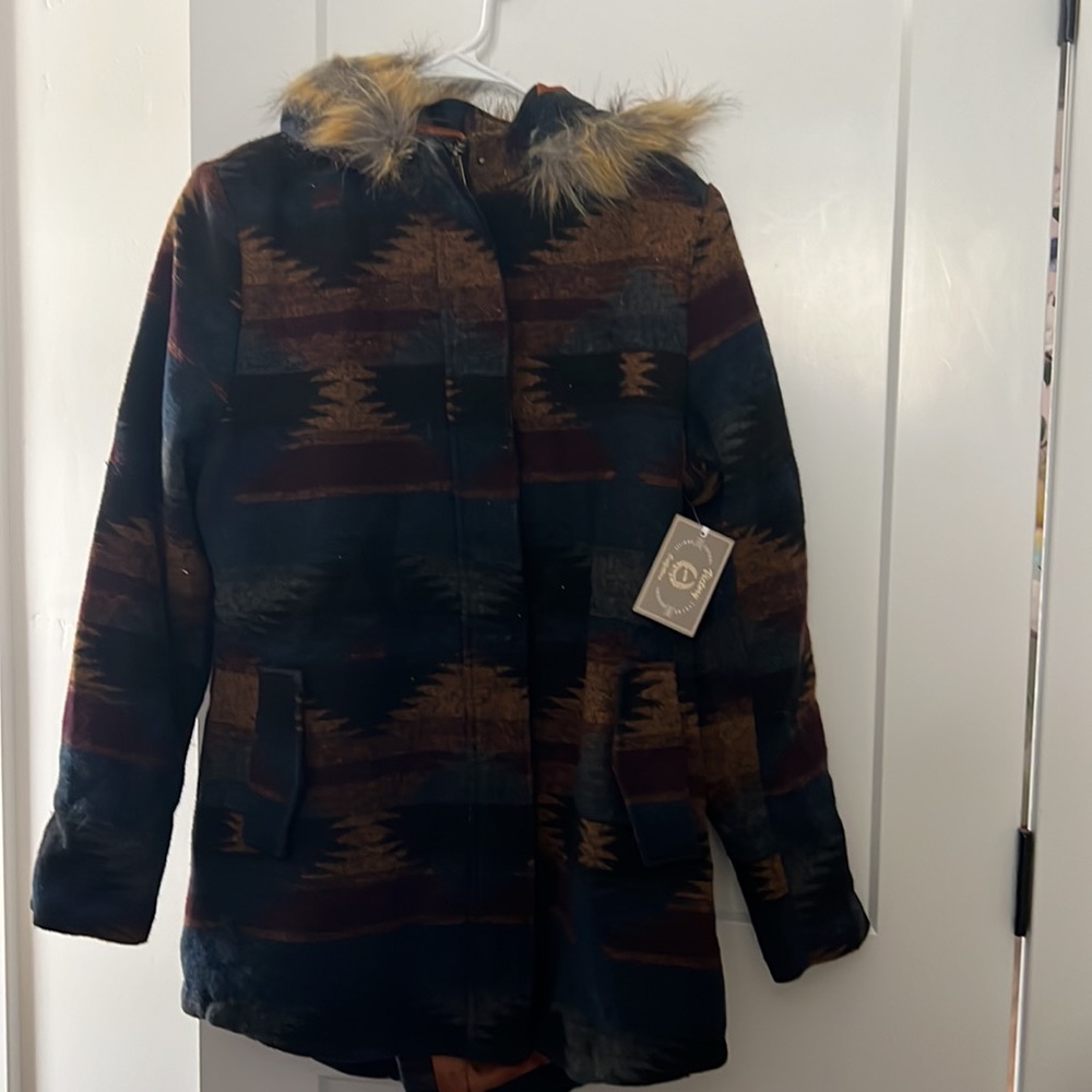 Victory Outfitters Womens Aztec Hooded Jacket 🆕 - Picture 2 of 5